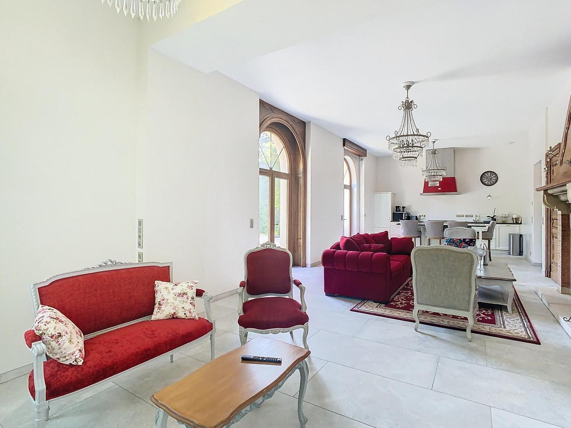 Bagatelle Apartment *
